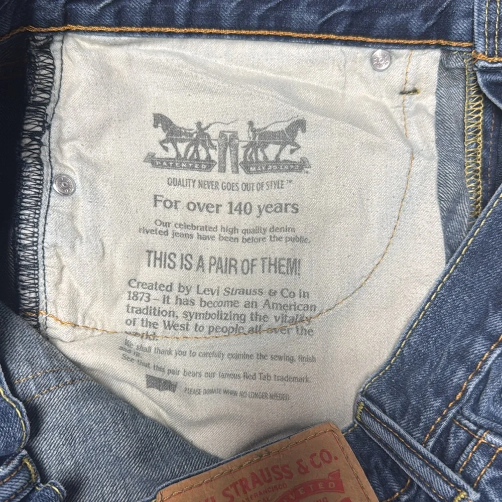 Levi's Men's 505 Straight Leg Blue Jeans Classic Style
